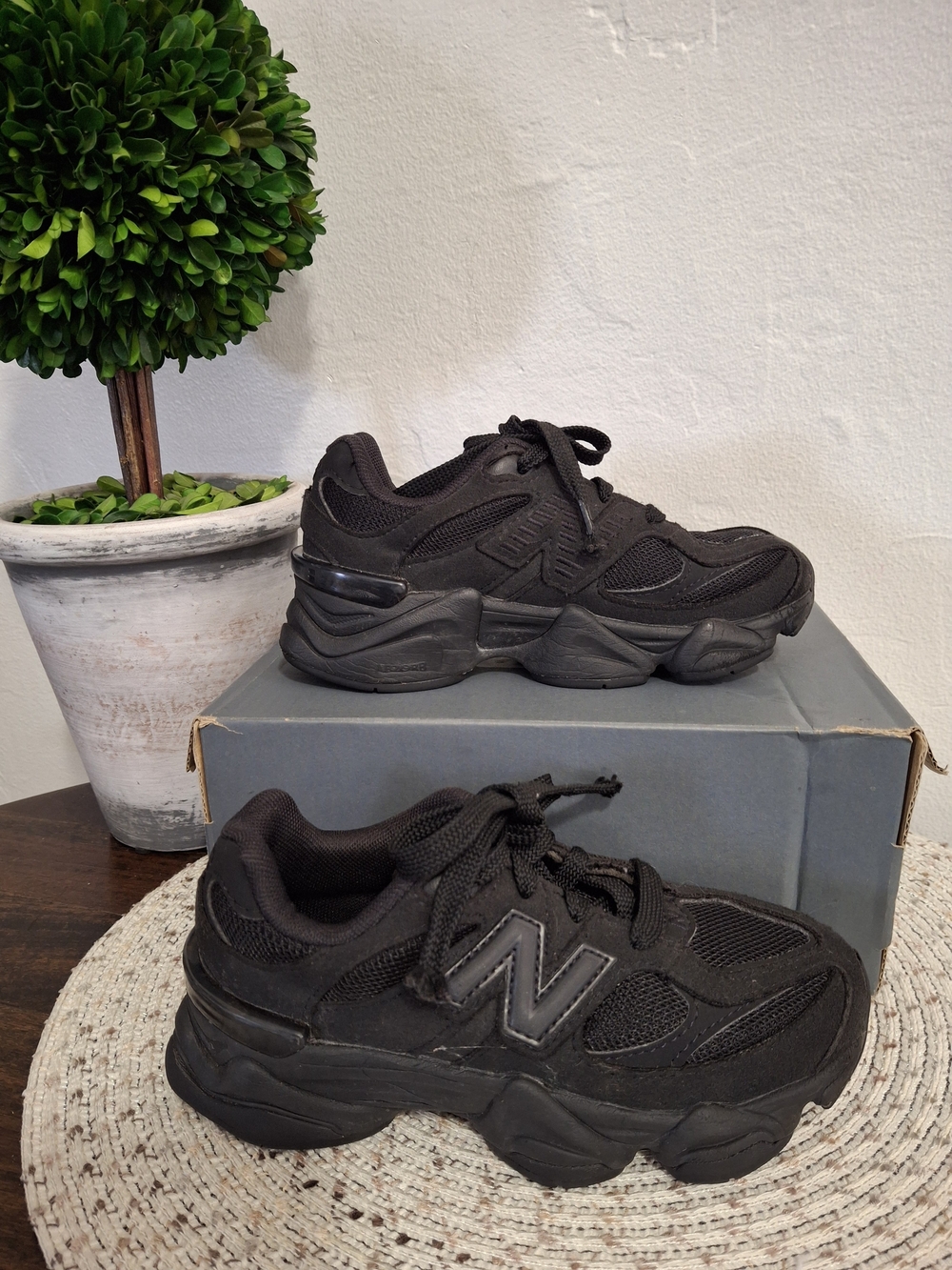 New Balance Kids' All-Black Athletic Sneakers Size 12.